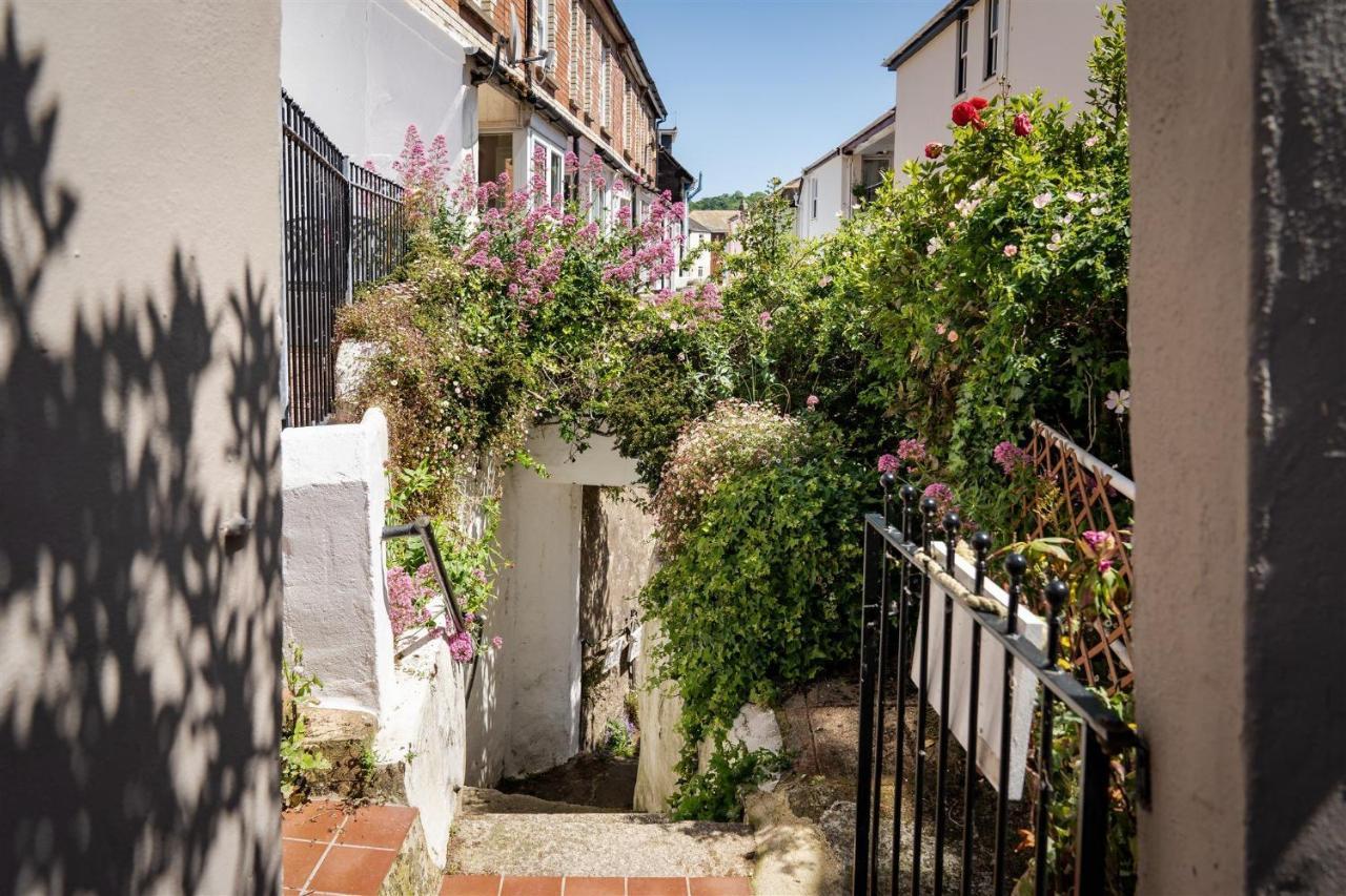 Gulls Rest - Charming Cottage In The Heart Of Historic Dartmouth Esterno foto